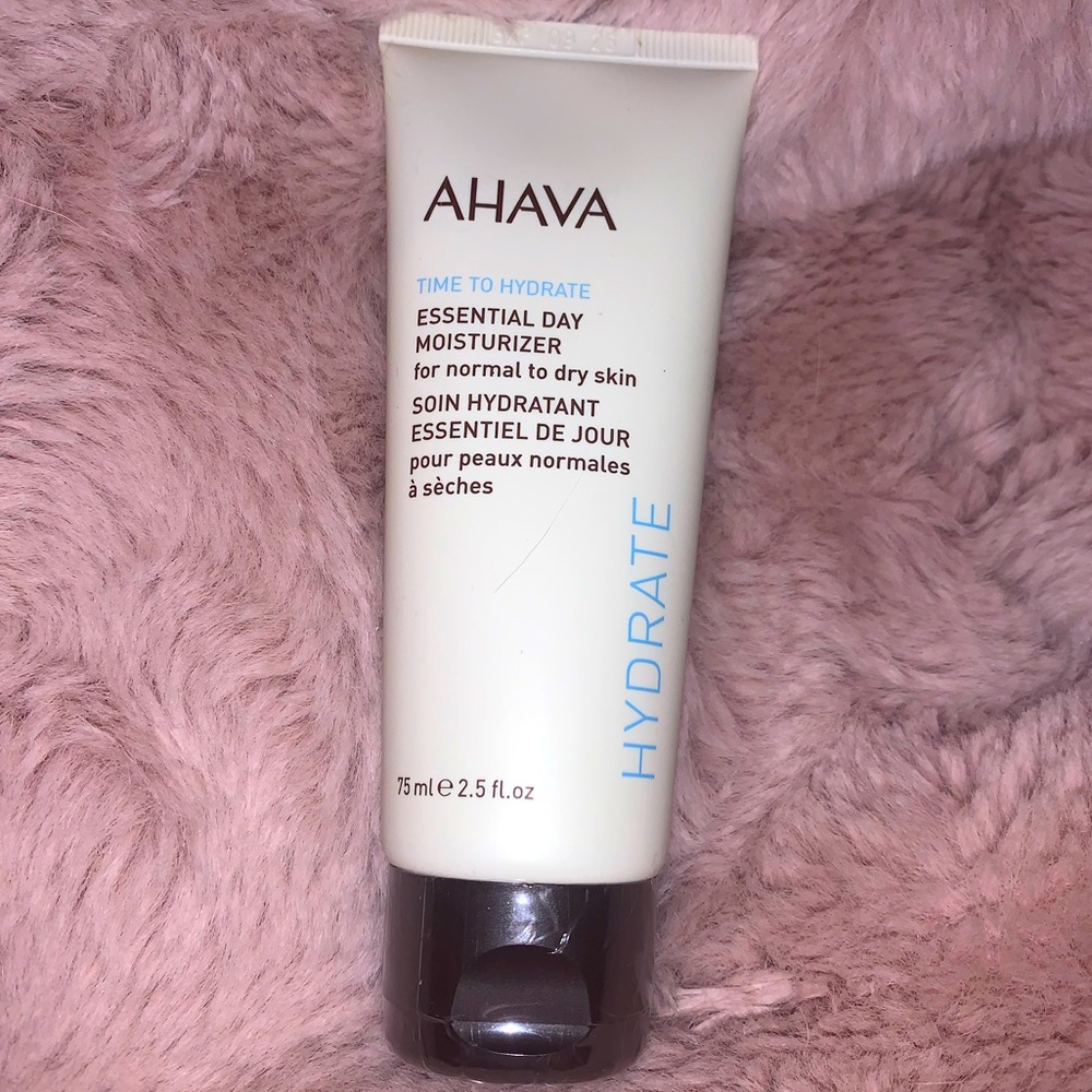 AHAVA Essential Day Moisturizer - Normal To Dry Skin - 75 ml